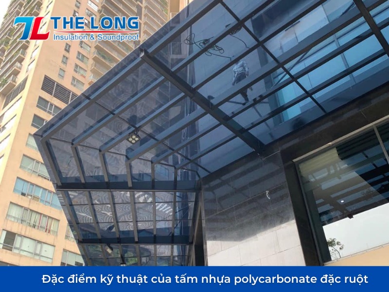 Tấm polycarbonate đặc ruột