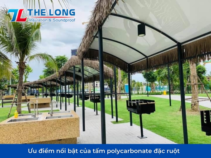 Tấm polycarbonate đặc ruột