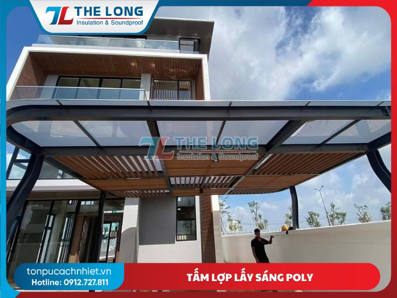 Tấm lợp lấy sáng poly